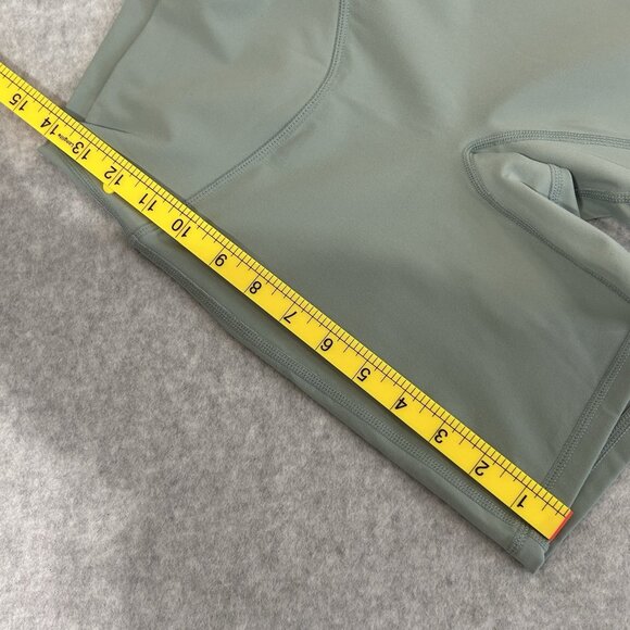 TLF Take Life Further XS Womens Sage Green Pull Up Workout Shorts Activewear - Picture 4 of 7